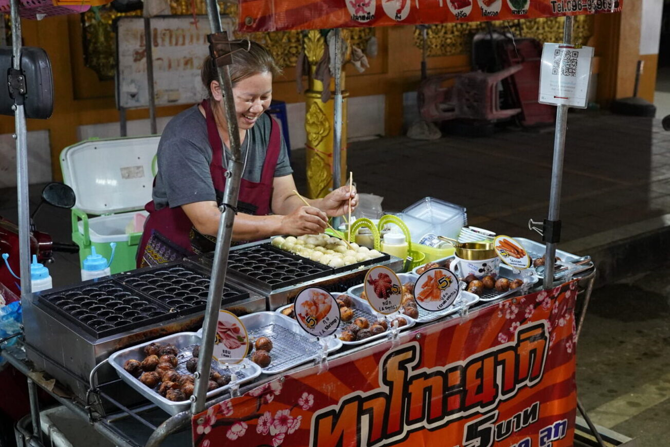 You are currently viewing Budgeting for food in Thailand